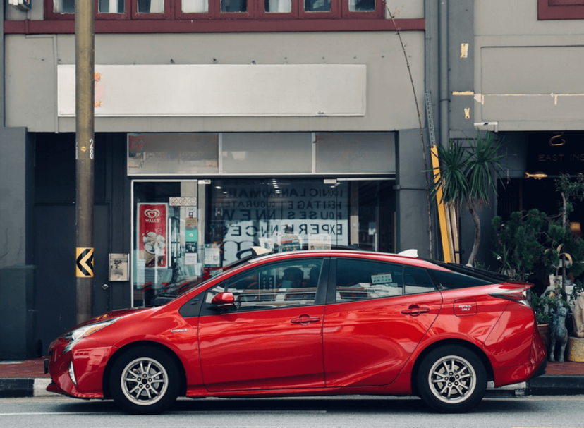 Toyota Prius Gen 2 and Gen 3 hybrid vehicle
